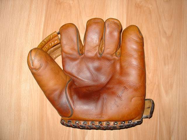 Floyd Young Goldsmith G20 Front